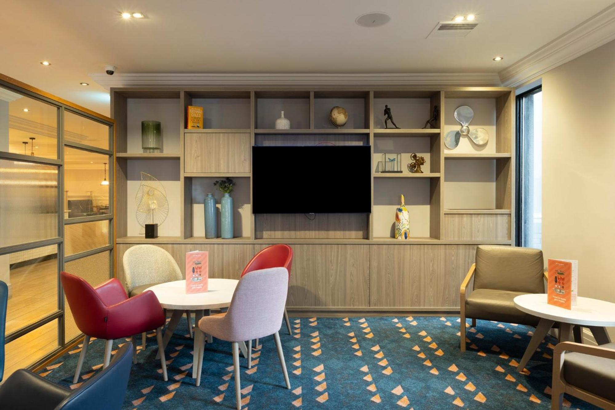 Holiday Inn - Glasgow Airport By Ihg Paisley Bagian luar foto