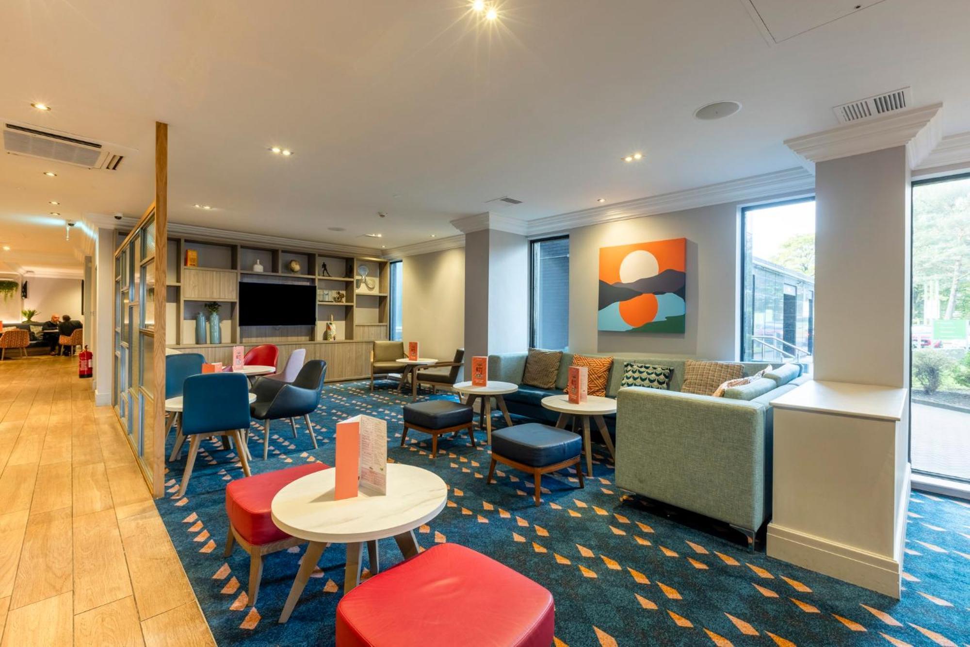 Holiday Inn - Glasgow Airport By Ihg Paisley Bagian luar foto