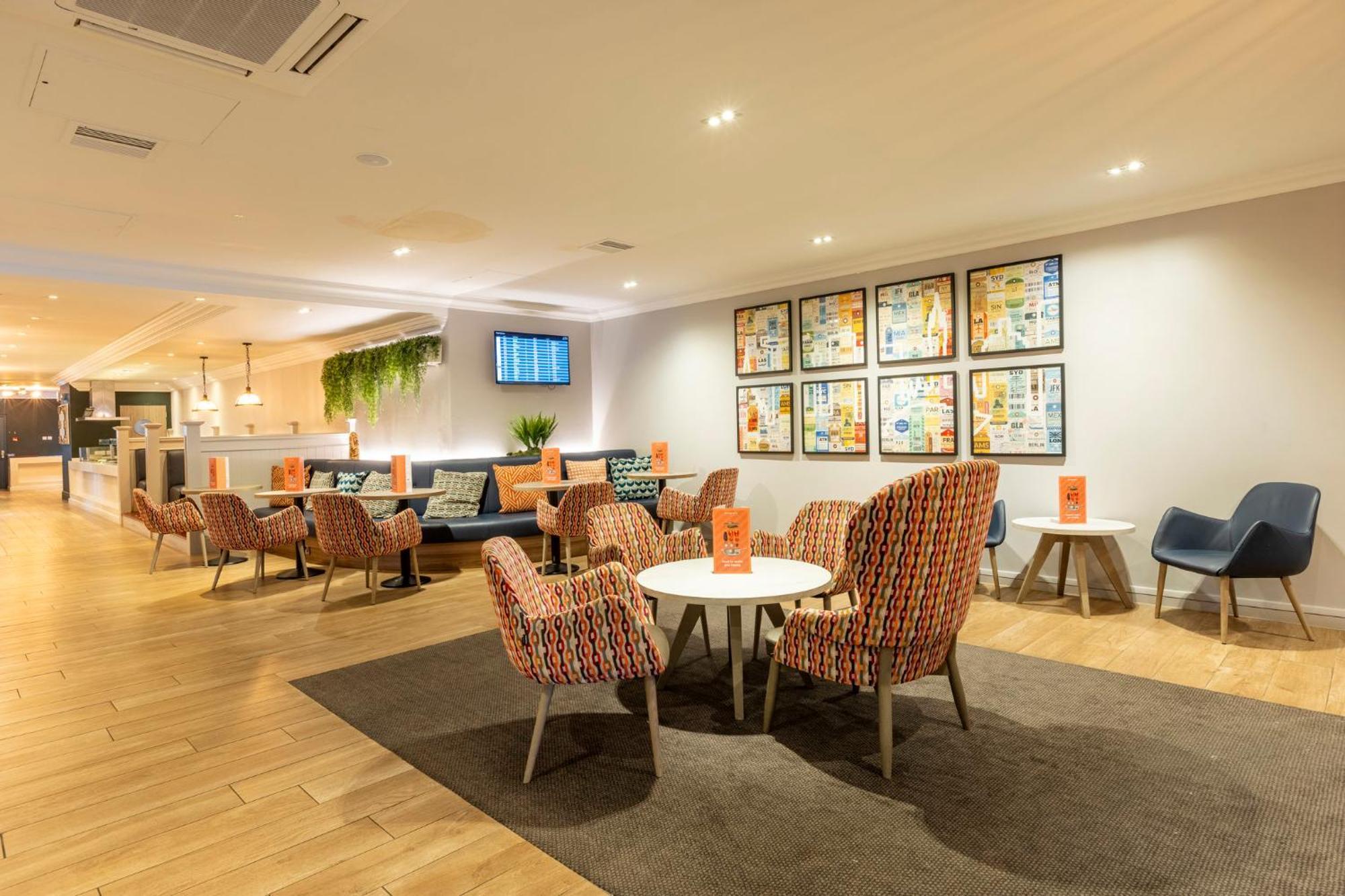Holiday Inn - Glasgow Airport By Ihg Paisley Bagian luar foto