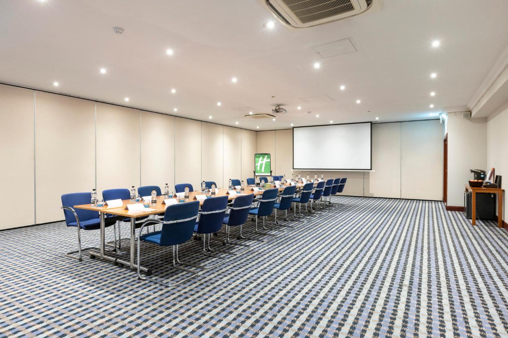 Holiday Inn - Glasgow Airport By Ihg Paisley Bagian luar foto