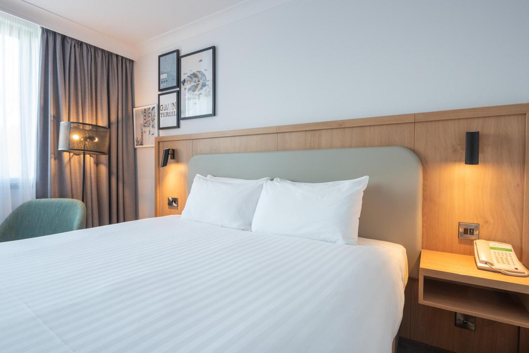 Holiday Inn - Glasgow Airport By Ihg Paisley Bagian luar foto