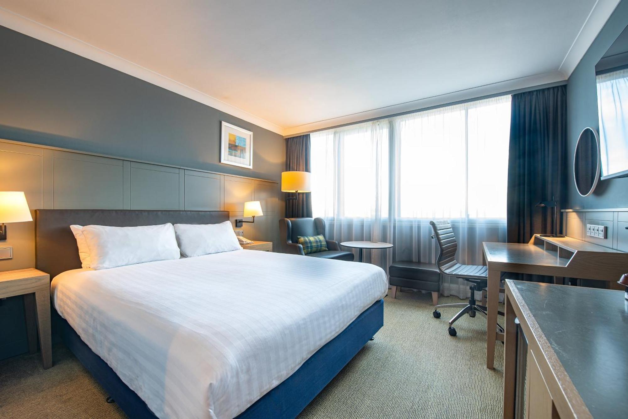 Holiday Inn - Glasgow Airport By Ihg Paisley Bagian luar foto