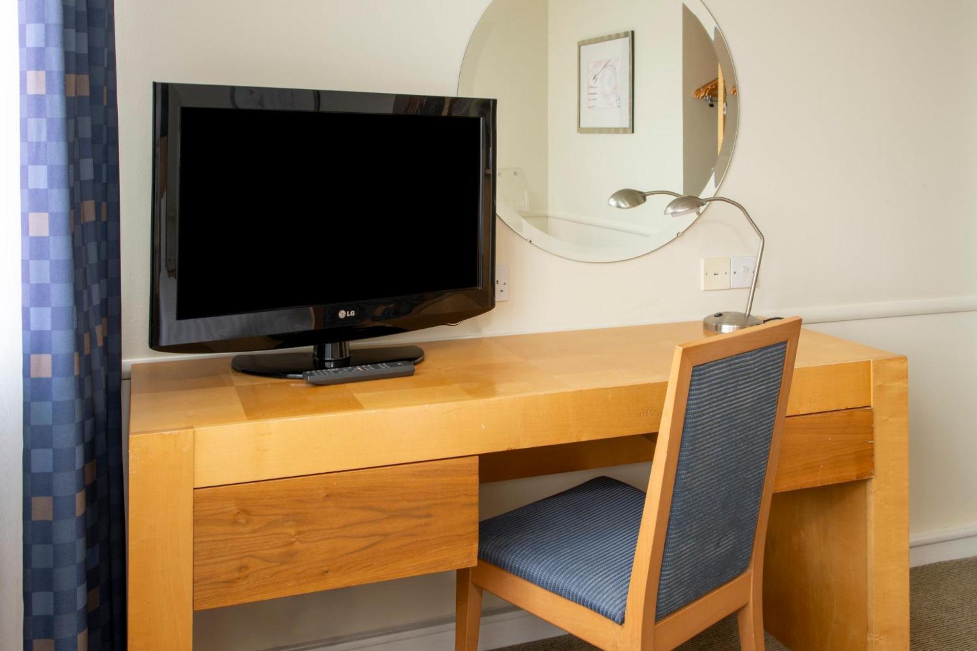 Holiday Inn - Glasgow Airport By Ihg Paisley Bagian luar foto